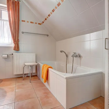 Haus Katamaran -typ 2 Mit Sauna - Nordseebad * Burhave